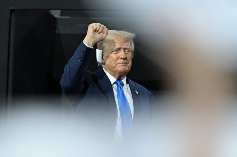 Trump invia nuove lettere sui dazi commerciali. A breve arriverà quella contro l'Ue