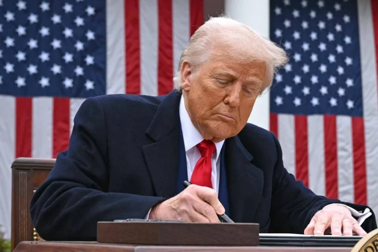 Trump invia nuove lettere sui dazi commerciali. A breve arriverà quella contro l'Ue