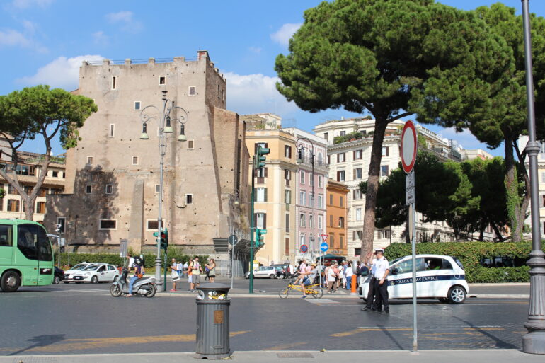 torre dei conti